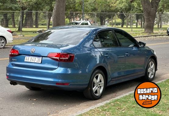 Autos - Volkswagen Vento 2016 Nafta 101000Km - En Venta