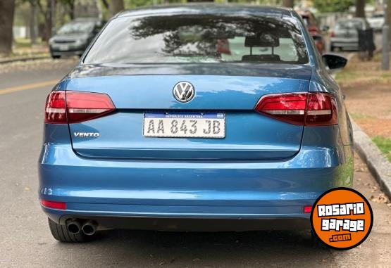 Autos - Volkswagen Vento 2016 Nafta 101000Km - En Venta