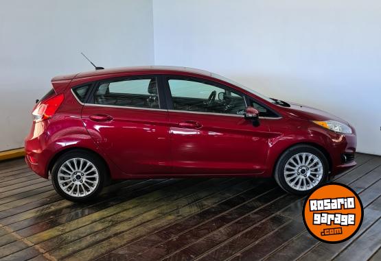 Autos - Ford FIESTA 1,6L TITANIUM 2016 Nafta 47084Km - En Venta