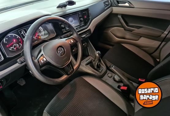 Autos - Volkswagen VIRTUS COMFORTLINE 1,6 2018 Nafta 101073Km - En Venta