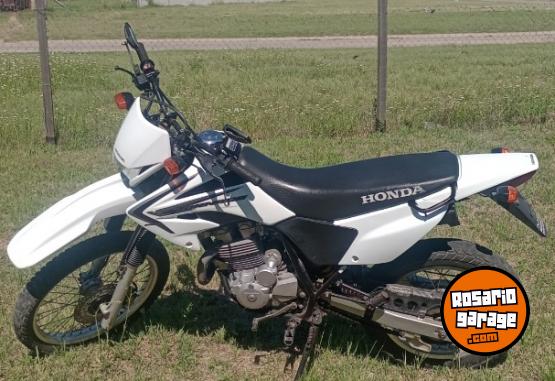 Motos - Honda Tornado 2014 Nafta 24200Km - En Venta