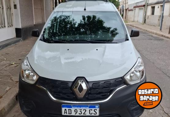 Utilitarios - Renault Kangoo 2019 Nafta 139000Km - En Venta