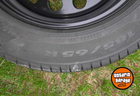 Accesorios para Autos - Rueda 0km Pirelli 185/65/15 - En Venta