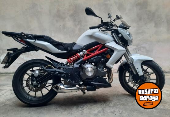 Motos - Benelli Tnt 300 2020 Nafta 12100Km - En Venta