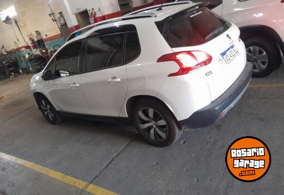 Autos - Peugeot Felini 2019 GNC 95000Km - En Venta