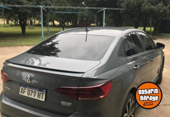 Utilitarios - Volkswagen virtus gts 2021 Nafta 100000Km - En Venta