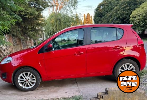 Autos - Fiat Palio Essence 2014 Nafta 112000Km - En Venta