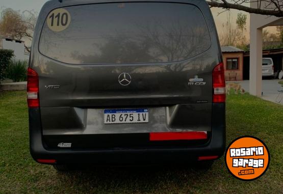 Utilitarios - Mercedes Benz VITO F. MIXTO 2017 Diesel 200000Km - En Venta