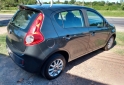 Autos - Fiat Novo palio 1.4 attractive 2014 Nafta 99000Km - En Venta