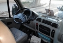 Utilitarios - Renault 2005 minibus 2005 Diesel 400000Km - En Venta