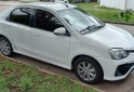 Autos - Toyota ETIOS SEDAN 2017 Nafta 110000Km - En Venta