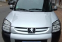 Utilitarios - Peugeot PARTNER PATAGONICA PLUS 2017 Diesel 145000Km - En Venta