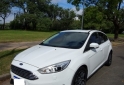 Autos - Ford FOCUS 5P 2.0L AT TITANIUM 2017 Nafta 94600Km - En Venta