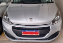 Autos - Peugeot 208 2018 Nafta 41000Km - En Venta