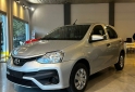 Autos - Toyota Etios 2023 Nafta 0Km - En Venta