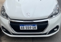 Autos - Peugeot 208 2017 Nafta 72250Km - En Venta