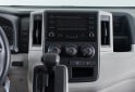 Utilitarios - Toyota HIACE 2023 Diesel  - En Venta
