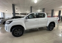 Camionetas - Toyota Hilux 4X4 SR 2024 Diesel  - En Venta