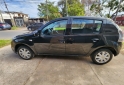 Autos - Renault Sandero 2015 Nafta 150000Km - En Venta