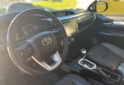 Camionetas - Toyota HILUX 2.8 4X4 SRX AT 2021 Diesel 80000Km - En Venta