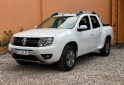 Camionetas - Renault OROCH PRIVILEGE 2.0L N. 2017 Nafta 42000Km - En Venta