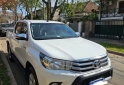 Camionetas - Toyota Hilux srv 2017 Diesel 94000Km - En Venta