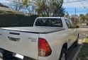 Camionetas - Toyota Hilux srv 2017 Diesel 94000Km - En Venta