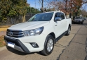 Camionetas - Toyota Hilux srv 2017 Diesel 94000Km - En Venta