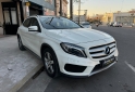 Autos - Mercedes Benz GLA 250 2017 Nafta 61100Km - En Venta