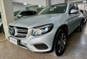 Camionetas - Mercedes Benz GLC300 Urban 4Matic 2017 Nafta 56000Km - En Venta