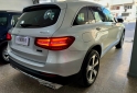 Camionetas - Mercedes Benz GLC300 Urban 4Matic 2017 Nafta 56000Km - En Venta