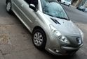 Autos - Peugeot 207 2013 Nafta 148000Km - En Venta