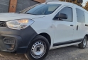 Utilitarios - Renault Kangoo 2020 Nafta 95439Km - En Venta