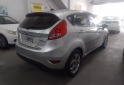 Autos - Ford Fiesta Design Titanium 2013 Nafta 88000Km - En Venta