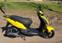 Motos - Kymco Agility 125 2021 Nafta 8800Km - En Venta