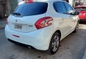 Autos - Peugeot 208 feline 2013 Nafta 140000Km - En Venta