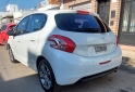 Autos - Peugeot 208 feline 2013 Nafta 140000Km - En Venta