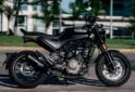 Motos - Husqvarna Svartpilen 2023 Nafta 1200Km - En Venta