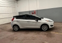 Autos - Ford FIESTA TITANIUM 1.6 MT 2016 Nafta 120000Km - En Venta