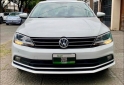 Autos - Volkswagen VENTO LUXURY 2015 Nafta 120000Km - En Venta