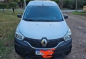 Utilitarios - Renault Kangoo emotion 5 asientos 2020 GNC 98000Km - En Venta