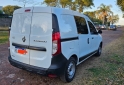 Utilitarios - Renault Kangoo emotion 5 asientos 2020 GNC 98000Km - En Venta