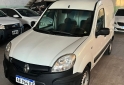 Utilitarios - Renault kangoo 1.6 nafta 2017 GNC 160000Km - En Venta