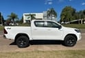 Camionetas - Toyota HILUX 2.8 SR MT 2024 Diesel 0Km - En Venta