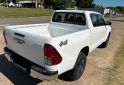 Camionetas - Toyota HILUX 2.8 SR MT 2024 Diesel 0Km - En Venta