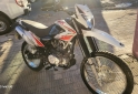 Motos - Corven Trax 250 2022 Nafta 5000Km - En Venta