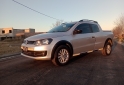 Camionetas - Volkswagen Saveiro doble cabina 2015 Nafta 130000Km - En Venta