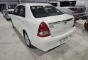 Autos - Toyota Etios 1.5 XLS manual 6ta 2017 Nafta 182000Km - En Venta