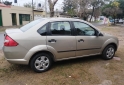 Autos - Ford Fiesta Max 2008 Nafta 220000Km - En Venta