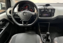 Autos - Volkswagen HIGH UP 5P 2017 Nafta 102858Km - En Venta